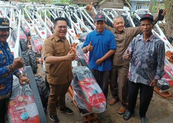 Wujudkan Kukar Swasembada Pangan, Belasan Gapoktan Terima Alsintan