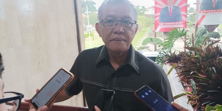 Masih Ada Desa Tanpa Listrik, Samsun Sarankan Pemprov Kaltim Bangun PLTS Komunal