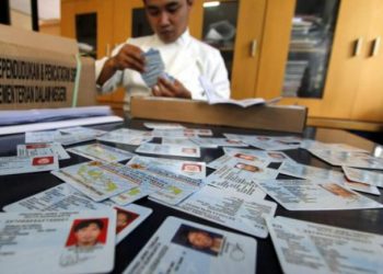 Camat Samboja Barat Ajak Warga Rekam Ulang e-KTP