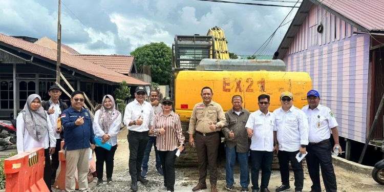 Seno Aji Turun Langsung, Pantai Pembangunan Drainase di Loa Ipuh