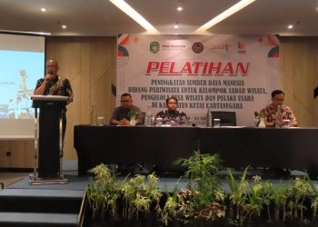 Dispar Gelar Pelatihan Peningkatan SDM yang diikuti Puluhan Pelaku Pariwisata