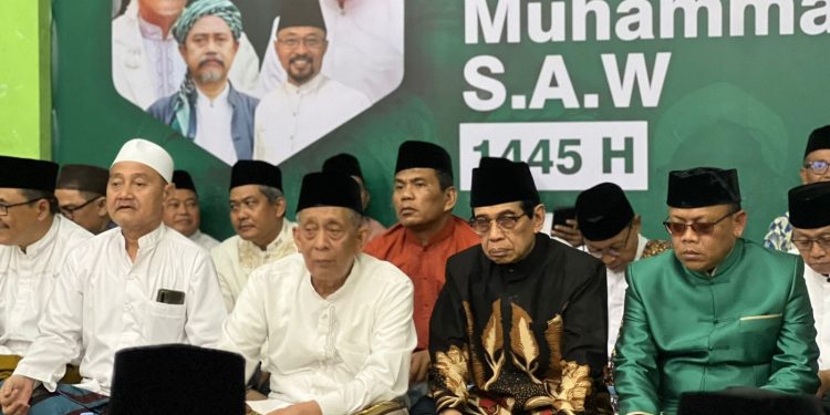 Pererat Silaturahmi, Rusman Ya’qub Hadiri Maulid Nabi Sekaligus Peringatan Hari Santri Nasional
