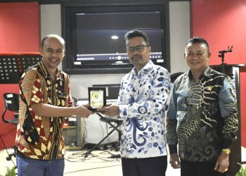 Praktisi Hukum Dari FH Unmul Dan ALHI Sambangi DPRD Kaltim