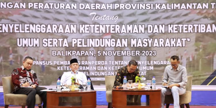 Himpun Masukan Masyarakat, Pansus Penyelenggaraan Trantibumlinmas Lakukan Uji Publik