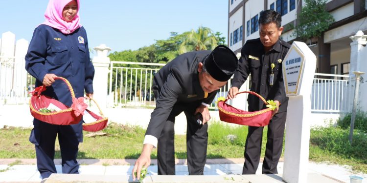 Momen Hari Pahlawan, Ketua DPRD Kaltim : Pengorbanan Pahlawan Adalah Sumber Insipirasi Berharga