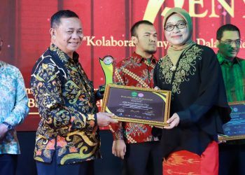 Jadi Mitra Strategis Peduli Penyiaran, DPRD Kaltim Terima Penghargaan Dari KPID