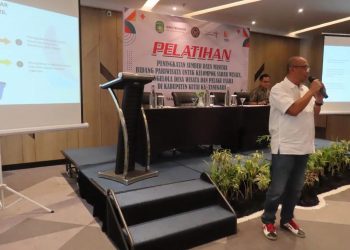 Majukan Wisata Desa, Dispar Kukar Bekali Materi Branding