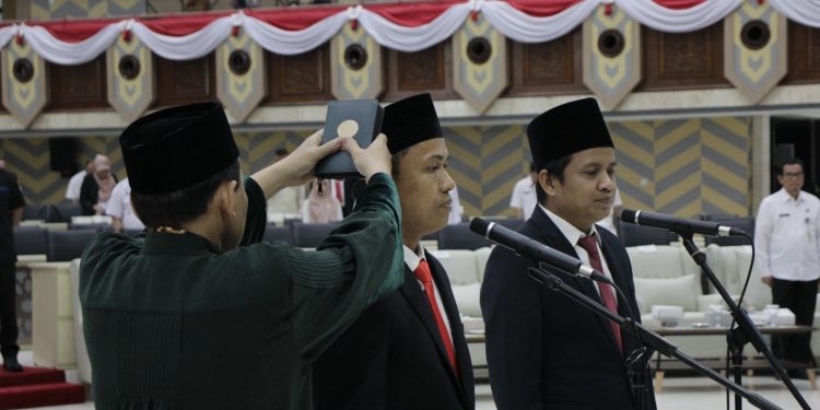 PAW Fraksi PKS dan PKB, Encik Wardani dan Selamat Ari Wibowo Resmi Jadi Anggota DPRD Kaltim