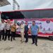 Penyerahan Bantuan Bus Sekolah ke Kecamatan Muara Jawa Oleh Wakil Bupati Kukar