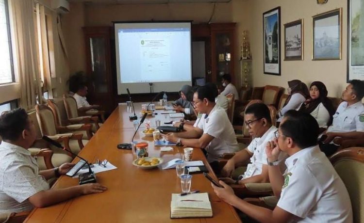 Sugiarto Gelar Rapat Internal Rutin Dispar Kukar, Perkuat Kolaborasi demi Layani Masyarakat