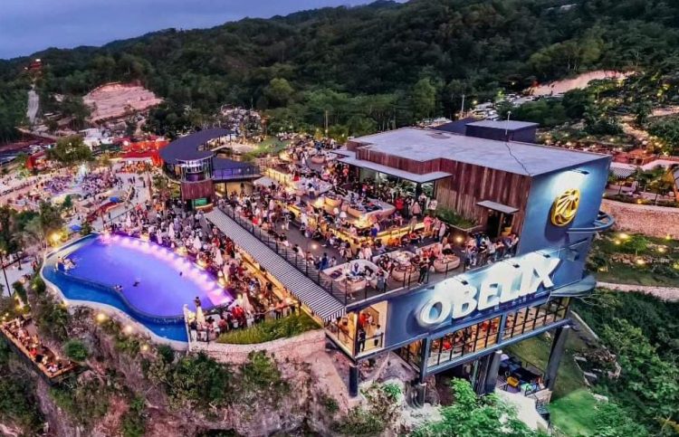 12 Pengelola Desa Terbaik ATWI Studi Tiru di Obelix Sea View Yogyakarta