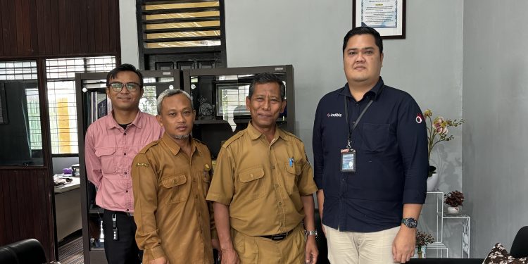 Perkuat Sinergi Menuju Era Pendidikan Digital, Telkom Kunjungi SMAN 6 Balikpapan