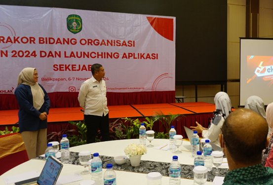 Transformasi Digital: Asisten III Pemkab Kukar Resmikan Aplikasi SEKEJAB