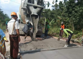 Pemdes Loa Pari Tingkatkan Kesejahteraan Warga Melalui Percepatan Pembangunan Infrastruktur