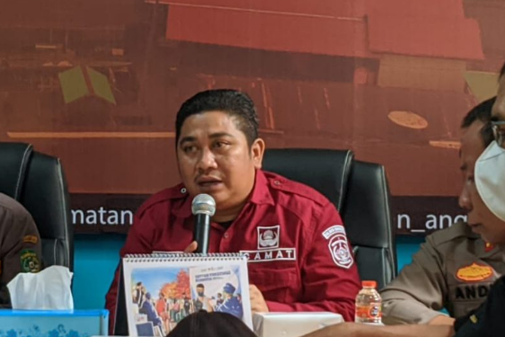 Kecamatan Anggana Fokus Penuhi Layanan Dasar Listrik dan Air Bersih untuk Warga