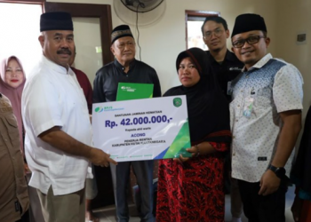 Peresmian Langgar Nurul Iman dan Penyerahan Bantuan oleh Bupati Kukar di Loa Kulu