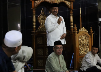 Bupati Kukar Kunjungi Masjid Al-Ikhlas, Pastikan Dukungan Pemulihan Rumah Ibadah