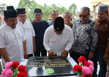 Bupati Kukar Sambangi Kota Bangun Darat dan Muara Muntai, Salurkan Bantuan Ramadan