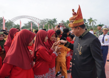 Peringati Hardiknas 2025, Sekda Kukar Soroti Pentingnya Komitmen terhadap Dunia Pendidikan