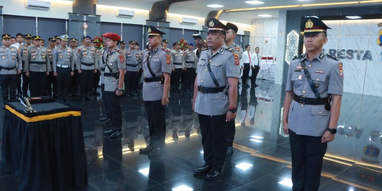Kasat Resnarkoba dan Sejumlah Pejabat Baru Resmi Bertugas di Polresta Samarinda